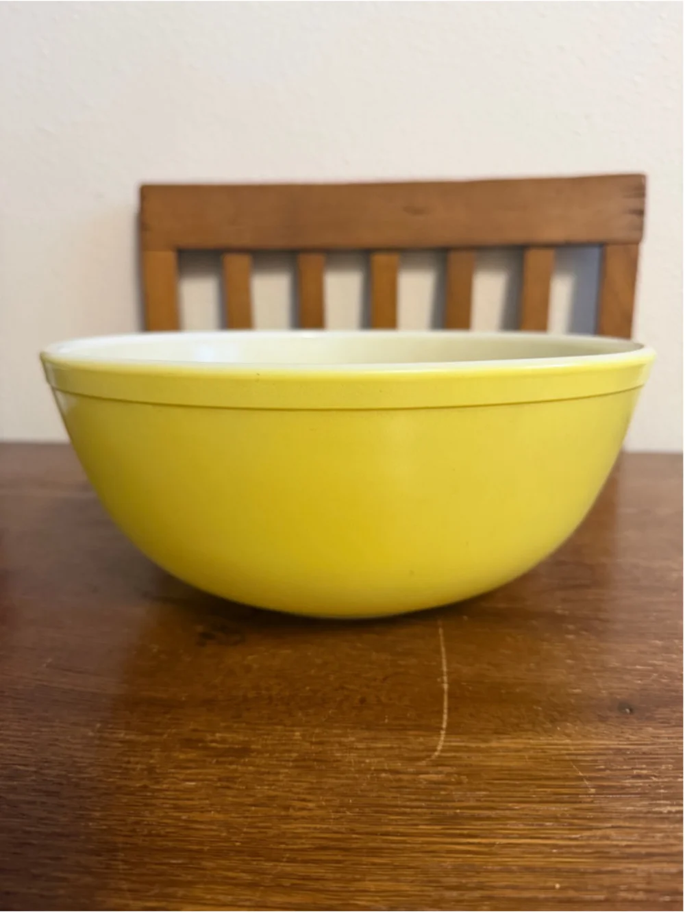 Vintage Pyrex 404-11 Primary Yellow 4 Quart Mixing Bowl Nesting Bowl USA Milk Gl